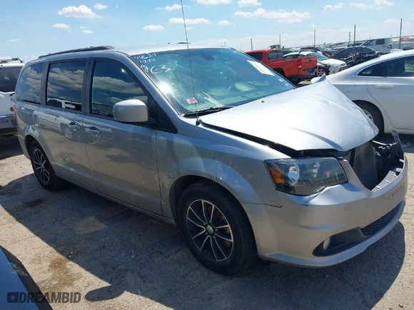 2019 Dodge Grand Caravan GT with VIN 2C4RDGEG6KR565369, listed as a IAAI auction lot 39828927 with 1 mi miles. Bid and sale history available at carsss.com. Image 1.