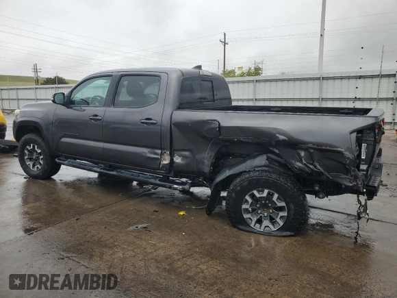 2017 Toyota Tacoma SR5 z VIN 3TMDZ5BN1HM030372, wystawiony jako Copart lot #54547985 z przebiegiem 67 663 mil mil oraz Szkoda całkowita • Salvage title. Historia ofert i sprzedaży dostępna na DreamBid. Obrazek 2.