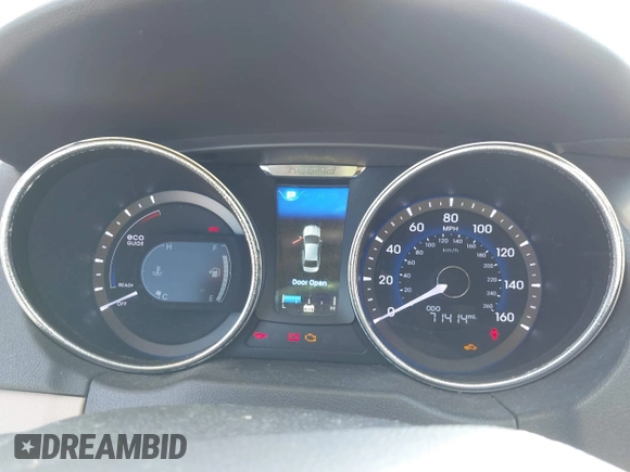 2014 Hyundai Sonata Limited with VIN KMHEC4A46EA113390, listed as a IAAI auction lot 42141026 with 71,414 mi miles and . Bid and sale history available at carsss.com. Image 7.