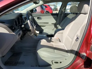 2008 Saturn Aura XE z VIN 1G8ZS57B58F198101, wystawiony jako Copart lot #48639545 z przebiegiem 98 449 mil mil oraz Szkoda całkowita • Salvage title. Historia ofert i sprzedaży dostępna na DreamBid. Obrazek 7.