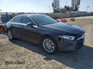 2019 Mercedes-Benz A 220 z VIN WDD3G4EB0KW025478, wystawiony jako Copart lot #55933275 z przebiegiem 51 880 mil mil oraz Szkoda całkowita • Salvage title. Historia ofert i sprzedaży dostępna na DreamBid. Obrazek 4.