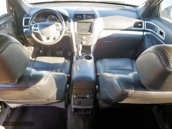 2015 Ford Explorer XLT with VIN 1FM5K8D82FGA54569, listed as a Copart auction lot 48149275 with 129,248 mi miles and Salvage Title. Bid and sale history available at carsss.com. Image 8.