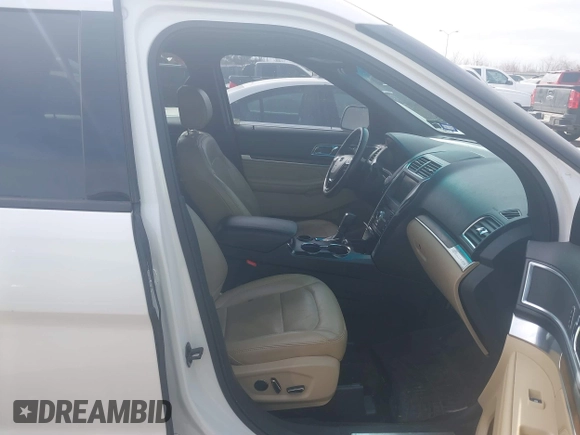 2016 Ford Explorer Limited z VIN 1FM5K7F89GGB17613, wystawiony jako IAAI lot #41550816 z przebiegiem 152 018 mil mil oraz . Historia ofert i sprzedaży dostępna na DreamBid. Obrazek 5.