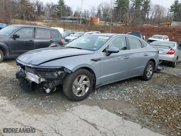 2025 Hyundai Sonata SE with VIN KMHL24JA6SA429464, listed as a Copart auction lot 81139514 with 3,228 mi miles and Salvage Title. Bid and sale history available at carsss.com. Image 1.