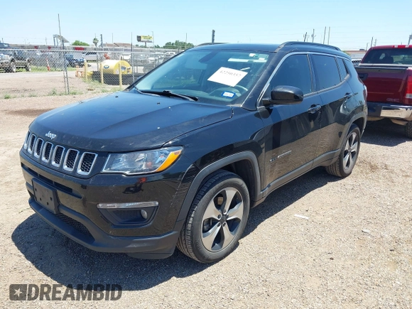 2018 Jeep Compass Altitude z VIN 3C4NJCBB0JT374678, wystawiony jako IAAI lot #42250357 z przebiegiem 56 439 mil mil oraz . Historia ofert i sprzedaży dostępna na DreamBid. Obrazek 2.