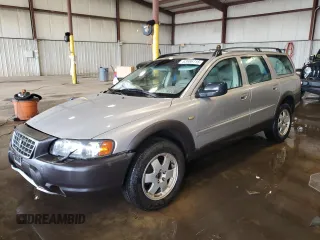 2001 Volvo V70 z VIN YV1SZ58D711029617, wystawiony jako Copart lot #63986715 z przebiegiem 123 793 mil mil oraz Szkoda całkowita • Salvage title. Historia ofert i sprzedaży dostępna na DreamBid. Obrazek 1.