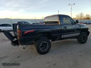 1996 Dodge Ram 1500 with VIN 1B7HF16Y0TS572294, listed as a Copart auction lot 82602294 with 199,174 mi miles and Salvage Title. Bid and sale history available at carsss.com. Image 3.