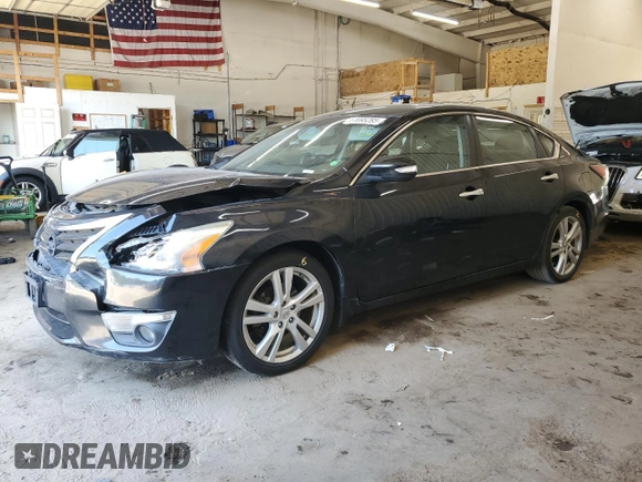 2014 Nissan Altima SL with VIN 1N4BL3AP9EC125412, listed as a Copart auction lot 61695285 with 141,328 mi miles and Salvage title. Bid and sale history available at DreamBid. Image 1.