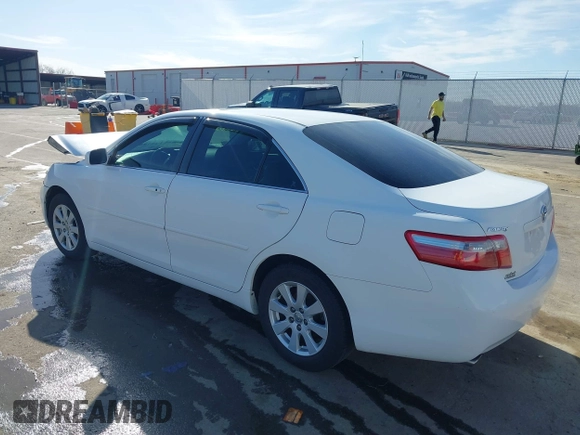 2009 Toyota Camry LE with VIN 4T1BK46K89U582997, listed as a IAAI auction lot 41800164 with 243,922 mi miles. Bid and sale history available at carsss.com. Image 3.