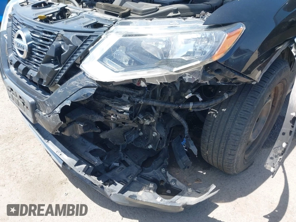2017 Nissan Rogue S z VIN JN8AT2MT7HW381998, wystawiony jako IAAI lot #42384384 z przebiegiem 109 842 mil mil oraz . Historia ofert i sprzedaży dostępna na DreamBid. Obrazek 6.