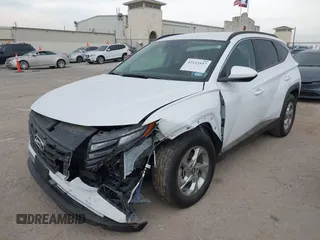 2024 Hyundai Tucson SEL with VIN 5NMJB3DE7RH427985, listed as a IAAI auction lot 42113557 with 18,181 mi miles. Bid and sale history available at carsss.com. Image 2.