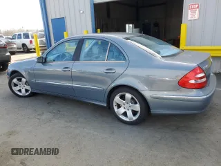 2005 Mercedes-Benz E 500 z VIN WDBUF70J65A615511, wystawiony jako Copart lot #47146855 z przebiegiem 145 221 mil mil oraz Szkoda całkowita • Salvage title. Historia ofert i sprzedaży dostępna na DreamBid. Obrazek 2.