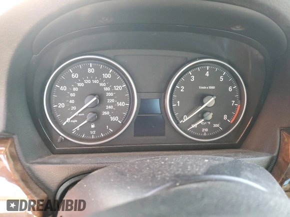 2007 BMW 3 Series 328i with VIN WBAWV13527PK48127, listed as a Copart auction lot 79733484 with Not provided miles and Salvage title. Bid and sale history available at DreamBid. Image 9.