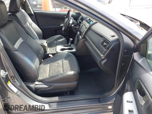 2012 Toyota Camry L with VIN 4T1BF1FK6CU046429, listed as a IAAI auction lot 42153837 with 211,610 mi miles. Bid and sale history available at carsss.com. Image 5.
