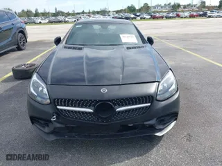 2018 Mercedes-Benz SLC with VIN WDDPK3JA1JF151757, listed as a IAAI auction lot 41234787 with 68,035 mi miles. Bid and sale history available at carsss.com. Image 13.