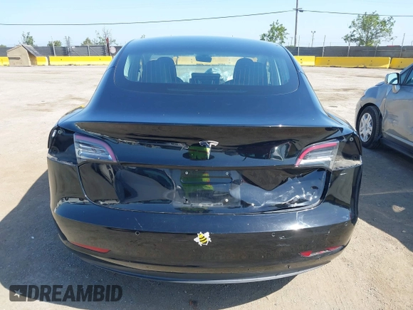 2018 Tesla Model 3 Long Range Battery with VIN 5YJ3E1EA7JF057031, listed as a IAAI auction lot 42139832 with 92,618 mi miles and . Bid and sale history available at DreamBid. Image 15.