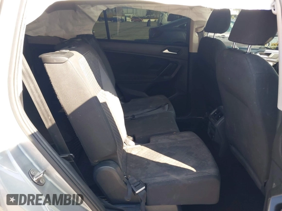 2021 Volkswagen Tiguan S with VIN 3VV1B7AX6MM131036, listed as a IAAI auction lot 41742604 with 55,155 mi miles and . Bid and sale history available at DreamBid. Image 8.