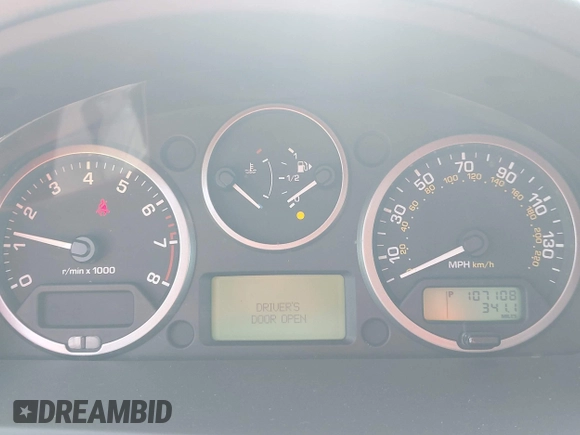 2012 Land Rover LR2 HSE with VIN SALFT2BN8CH304150, listed as a IAAI auction lot 41875910 with 107,108 mi miles and . Bid and sale history available at DreamBid. Image 7.