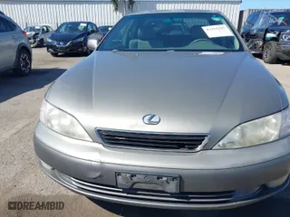 1997 Lexus ES 300 Luxury Sport Sdn with VIN JT8BF22G3V0001324, listed as a IAAI auction lot 41713227 with 0 mi miles. Bid and sale history available at carsss.com. Image 12.