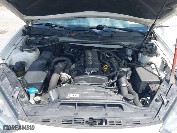 2013 Hyundai Genesis Coupe 2.0T R-Spec with VIN KMHHT6KD7DU088567, listed as a IAAI auction lot 41999209 with 88,086 mi miles. Bid and sale history available at carsss.com. Image 10.
