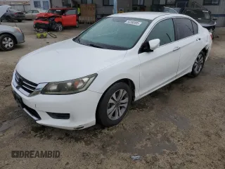2015 Honda Accord Sedan LX with VIN 1HGCR2F38FA112582, listed as a Copart auction lot 50356995 with 125,701 mi miles and Salvage Title. Bid and sale history available at carsss.com. Image 1.