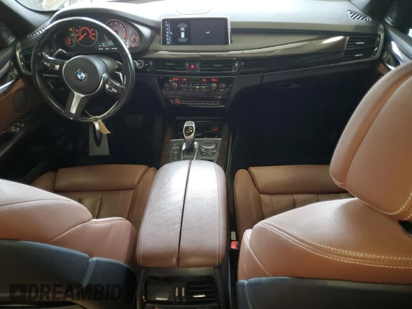 2017 BMW X5 xDrive50i z VIN 5UXKR6C35H0U12982, wystawiony jako Copart lot #57163565 z przebiegiem 121 906 mil mil oraz Szkoda całkowita • Salvage title. Historia ofert i sprzedaży dostępna na DreamBid. Obrazek 8.