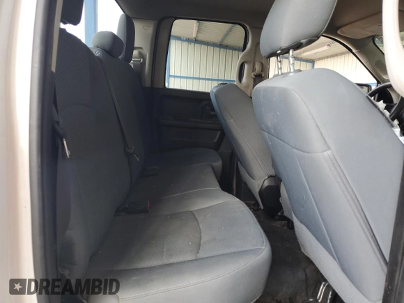 2019 Ram 1500 Tradesman z VIN 1C6RR7FG2KS667998, wystawiony jako Copart lot #52797085 z przebiegiem 69 821 mil mil oraz Szkoda całkowita • Salvage title. Historia ofert i sprzedaży dostępna na DreamBid. Obrazek 10.
