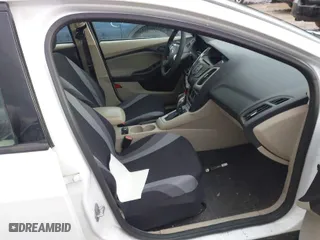 2012 Ford Focus SE with VIN 1FAHP3F21CL216439, listed as a IAAI auction lot 41672015 with 194,143 mi miles. Bid and sale history available at carsss.com. Image 5.