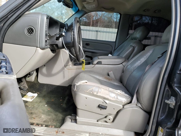 2005 GMC Yukon SLT with VIN 1GKEC13V35J226128, listed as a Copart auction lot 43334995 with 0 mi miles and Salvage Title. Bid and sale history available at carsss.com. Image 7.