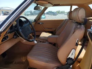 1986 Mercedes-Benz 560 Series 560SL with VIN WDBBA48D4GA045126, listed as a Copart auction lot 52407205 with 123,042 mi miles and Clean Title. Bid and sale history available at carsss.com. Image 7.