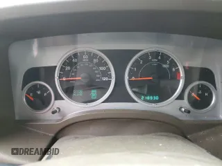 2008 Jeep Patriot Limited with VIN 1J8FT48W28D623151, listed as a Copart auction lot 44363375 with 218,930 mi miles and Salvage Title. Bid and sale history available at DreamBid. Image 9.