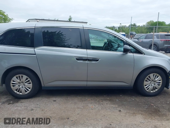 2016 Honda Odyssey LX с VIN 5FNRL5H25GB105730, выставлен на аукционе IAAI как лот 42275460 с пробегом 117 018 миль миль и . История ставок и продаж доступна на DreamBid. Изображение 14.