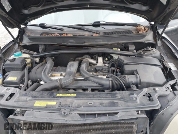 2003 Volvo XC90 with VIN YV1CM91HX31019125, listed as a IAAI auction lot 41795004 with Not Provided miles and . Bid and sale history available at DreamBid. Image 10.