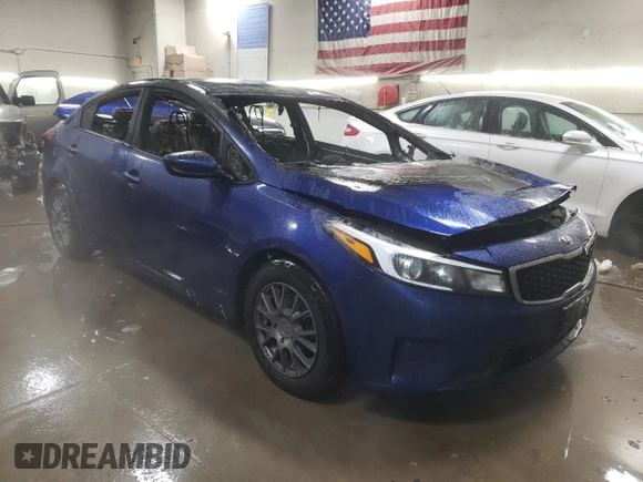 2017 Kia Forte LX with VIN 3KPFK4A7XHE103064, listed as a Copart auction lot 45866225 with 0 mi miles and Non Repairable. Bid and sale history available at carsss.com. Image 4.