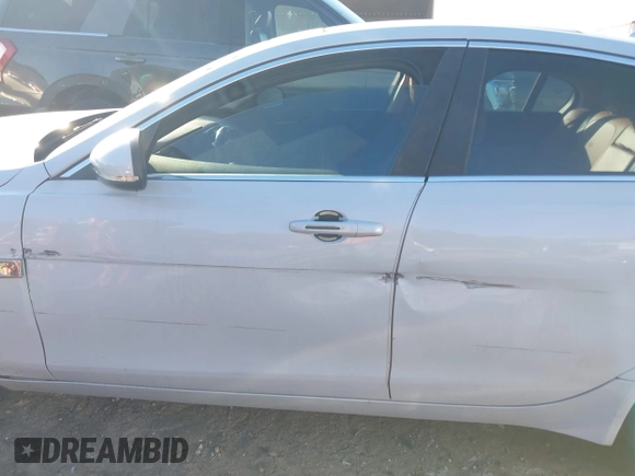 2018 Jaguar XE with VIN SAJAH4EV1JCP17534, listed as a IAAI auction lot 41652506 with 97,714 mi miles and . Bid and sale history available at DreamBid. Image 15.