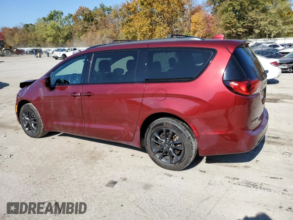 2020 Chrysler Pacifica Launch Edition z VIN 2C4RC3BG2LR282663, wystawiony jako Copart lot #76714694 z przebiegiem 62 388 mil mil oraz Szkody całkowita. Historia ofert i sprzedaży dostępna na DreamBid. Obrazek 2.