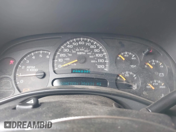 2004 Chevrolet Suburban LT with VIN 1GNEC16Z34J133058, listed as a IAAI auction lot 41200786 with 254,131 mi miles. Bid and sale history available at carsss.com. Image 7.