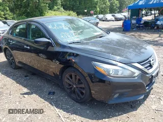 2017 Nissan Altima SV z VIN 1N4AL3AP8HC481625, wystawiony jako IAAI lot #42846454 z przebiegiem 195 973 mil mil oraz . Historia ofert i sprzedaży dostępna na DreamBid. Obrazek 1.