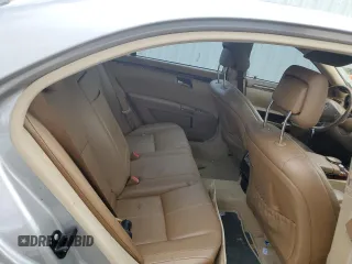 2008 Mercedes-Benz S-Class 5.5L V8 with VIN WDDNG71X78A181888, listed as a Copart auction lot 51304235 with 159,645 mi miles and Clean Title. Bid and sale history available at carsss.com. Image 10.
