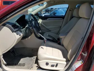 2015 Volkswagen Passat SE с VIN 1VWBV7A3XFC029957, выставлен на аукционе Copart как лот 54874925 с пробегом 107 730 миль миль и Списание • Salvage title. История ставок и продаж доступна на DreamBid. Изображение 7.