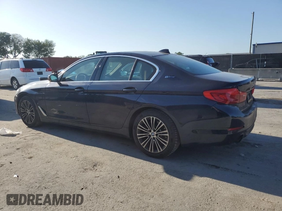 2019 BMW 5 Series 530e xDrive with VIN WBAJB1C51KB376996, listed as a Copart auction lot 52581175 with 42,369 mi miles and Salvage title. Bid and sale history available at DreamBid. Image 2.