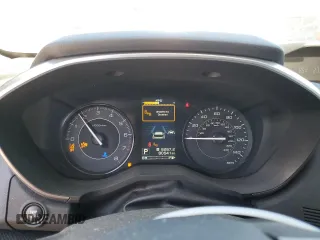 2018 Subaru Impreza Premium z VIN 4S3GTAD60J3716598, wystawiony jako Copart lot #62570445 z przebiegiem 80 541 mil mil oraz Szkoda całkowita • Salvage title. Historia ofert i sprzedaży dostępna na DreamBid. Obrazek 9.