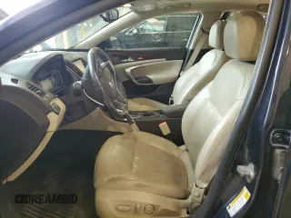 2014 Buick Regal z VIN 2G4GL5EX3E9322634, wystawiony jako Copart lot #59358775 z przebiegiem 137 449 mil mil oraz Szkoda całkowita • Salvage title. Historia ofert i sprzedaży dostępna na DreamBid. Obrazek 7.