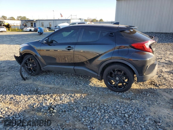2022 Toyota C-HR XLE with VIN JTNKHMBX0N1131025, listed as a Copart auction lot 45672495 with 46,836 mi miles and Salvage Title. Bid and sale history available at DreamBid. Image 2.