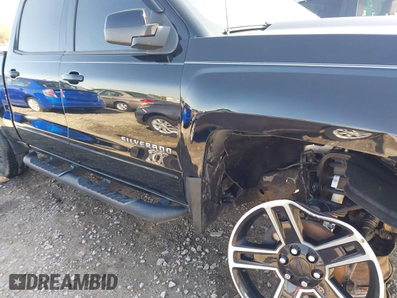 2017 Chevrolet Silverado 1500 LT with VIN 3GCUKREC4HG310842, listed as a IAAI auction lot 41908001 with 179,814 mi miles and . Bid and sale history available at DreamBid. Image 18.