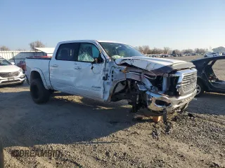 2020 Ram 1500 Laramie with VIN 1C6SRFJM6LN208434, listed as a Copart auction lot 89004015 with 64,786 mi miles and Salvage title. Bid and sale history available at DreamBid. Image 4.