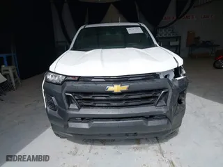 2024 Chevrolet Colorado 2WD Work Truck with VIN 1GCGSBEC8R1213406, listed as a IAAI auction lot 42117511 with 13,072 mi miles. Bid and sale history available at carsss.com. Image 12.