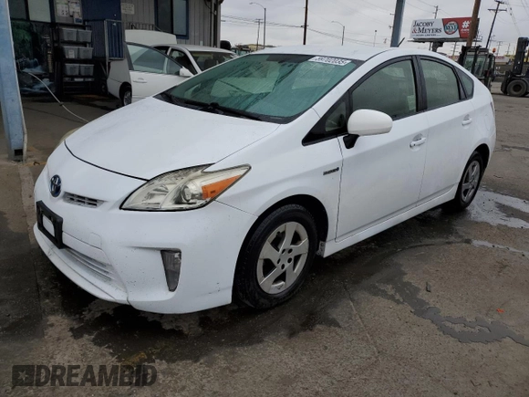 2012 Toyota Prius One z VIN JTDKN3DU3C5496928, wystawiony jako Copart lot #59702035 z przebiegiem 281 930 mil mil oraz Czysty tytuł • Clean title. Historia ofert i sprzedaży dostępna na DreamBid. Obrazek 1.