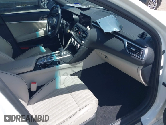 2022 Genesis G70 2.0T with VIN KMTG34TA5NU103935, listed as a IAAI auction lot 42325277 with 30,142 mi miles and . Bid and sale history available at DreamBid. Image 5.