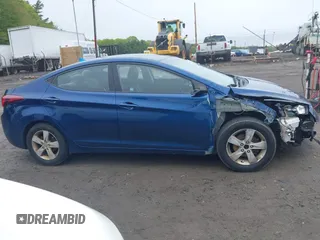 2016 Hyundai Elantra SE with VIN 5NPDH4AE0GH688106, listed as a IAAI auction lot 42208887 with 197,893 mi miles and . Bid and sale history available at DreamBid. Image 13.
